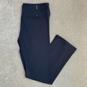 CALIA by Carrie Underwood Boot Cut Leggings